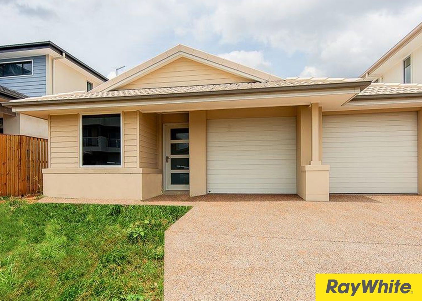 6 bedrooms House in 51 Phoenix Street ROCHEDALE QLD, 4123