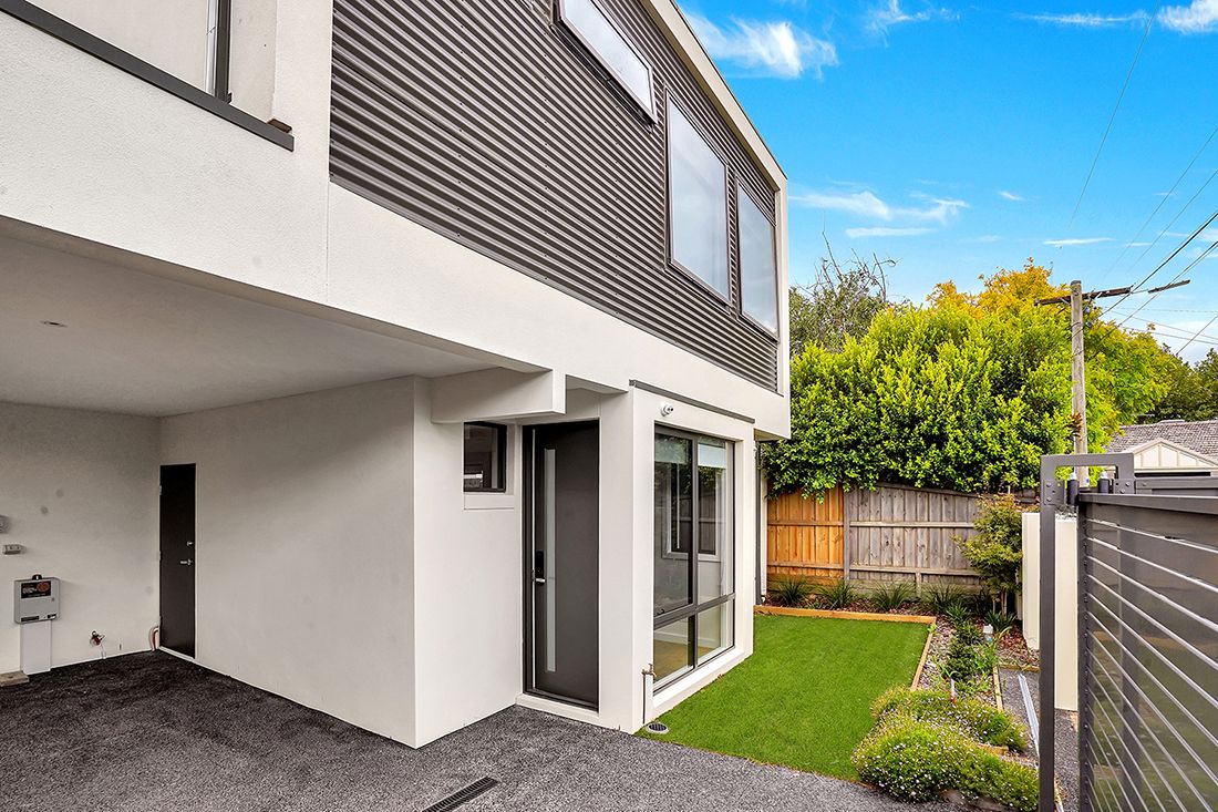 3 bedrooms Townhouse in 5 Prentice Street ST KILDA EAST VIC, 3183