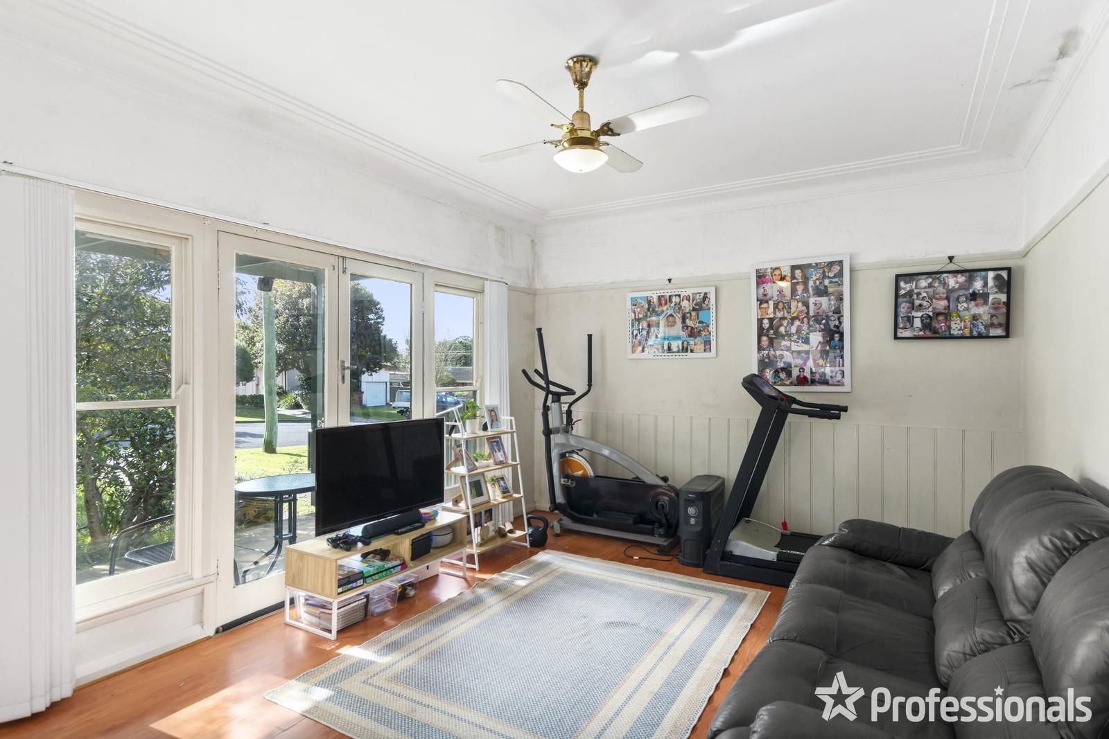 58 Birriley Street, Bomaderry NSW 2541, Image 2