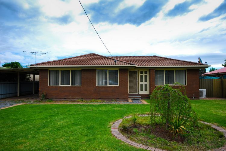 1 Dickson Court, CHILTERN VIC 3683, Image 0