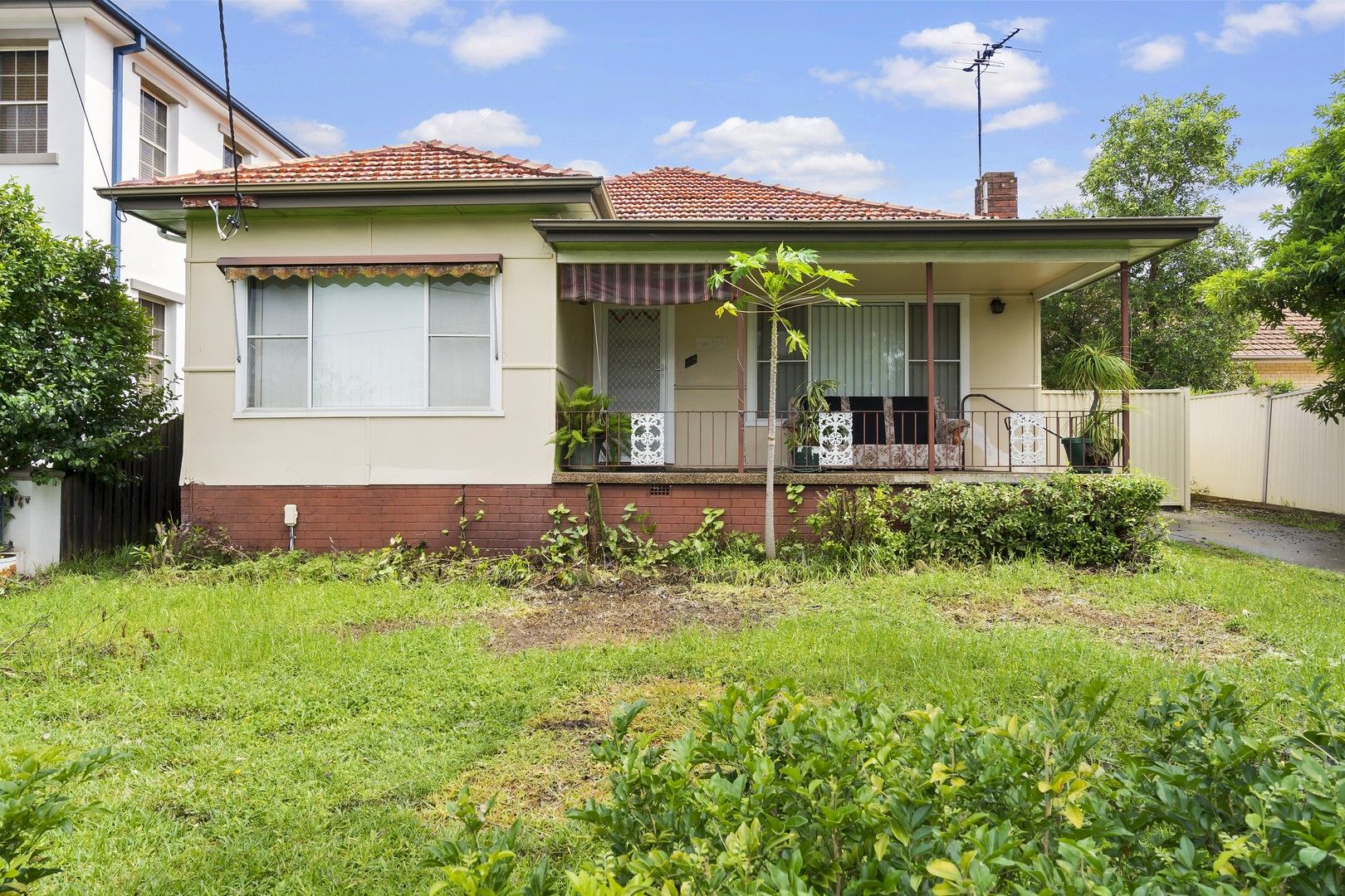 2 bedrooms House in 25 Yeend Street MERRYLANDS NSW, 2160