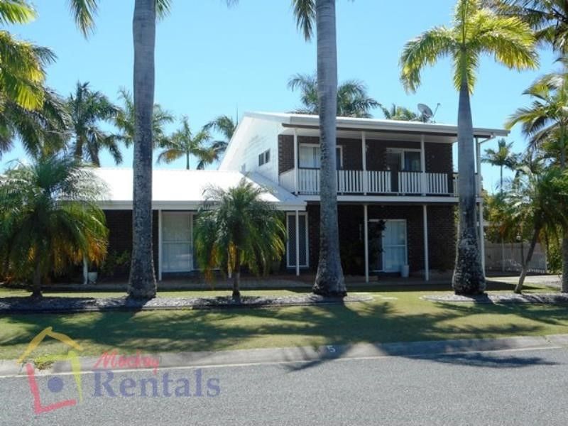 5 Ross Street, Mount Pleasant QLD 4740