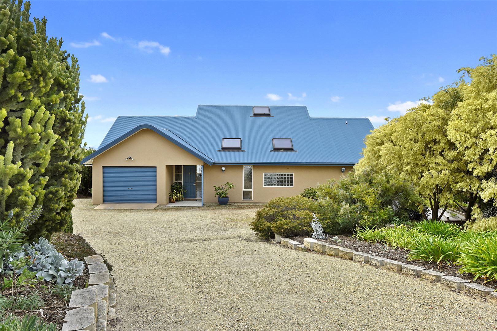 26 Meadows Place, Opossum Bay TAS 7023, Image 2