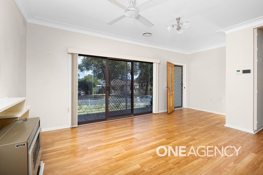 39 BELTANA AVENUE, Mount Austin NSW 2650, Image 2