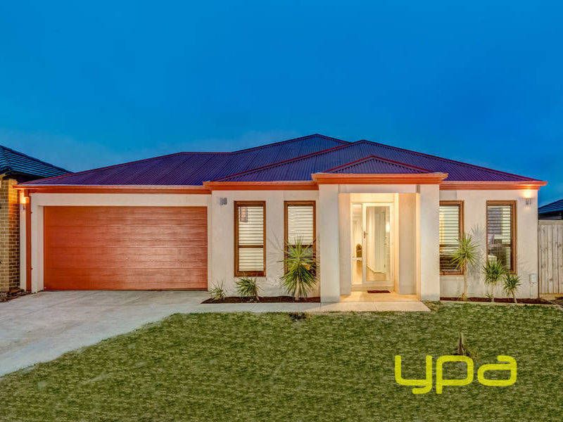 3 bedrooms House in 25 Finlay Avenue MELTON WEST VIC, 3337