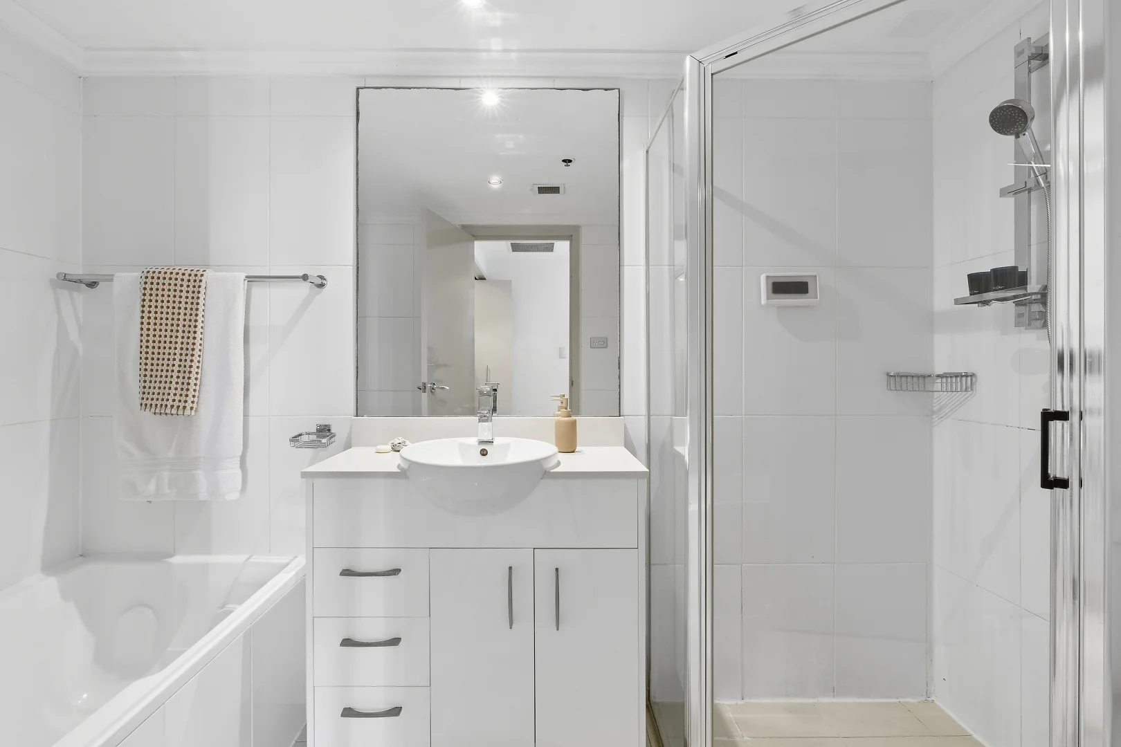 Additional image 7 of 351/8 Lachlan Street, Waterloo NSW 2017