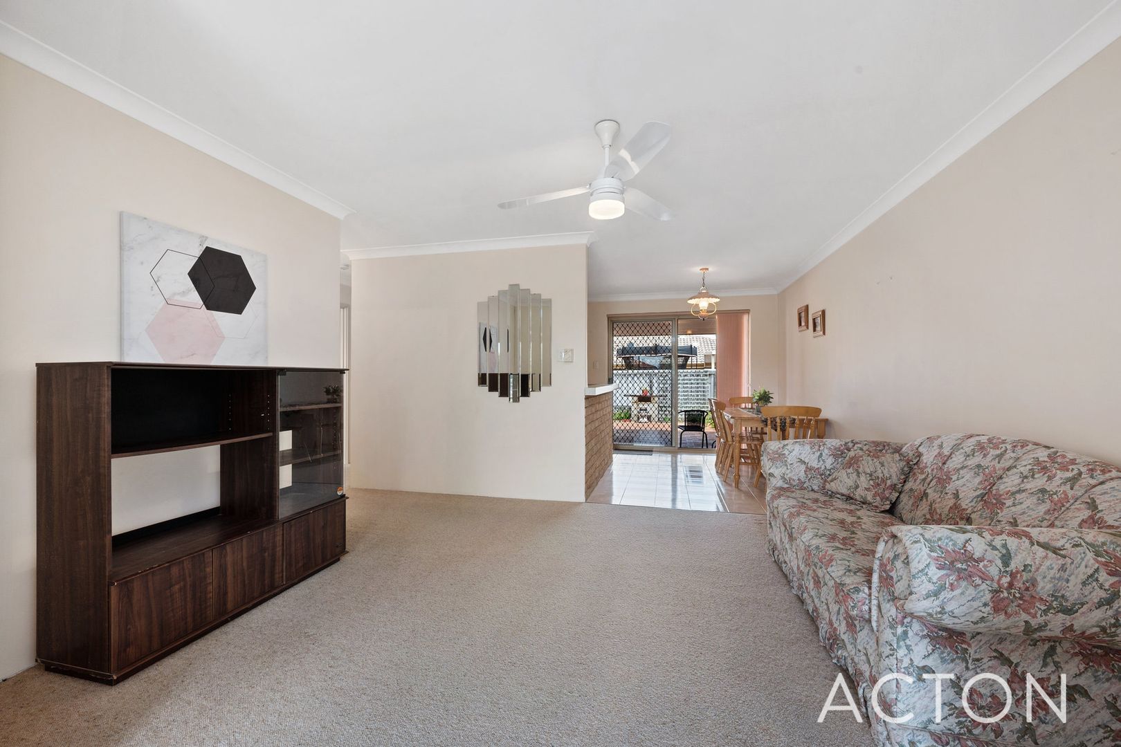 2/18 Barker Avenue, Balcatta WA 6021, Image 2