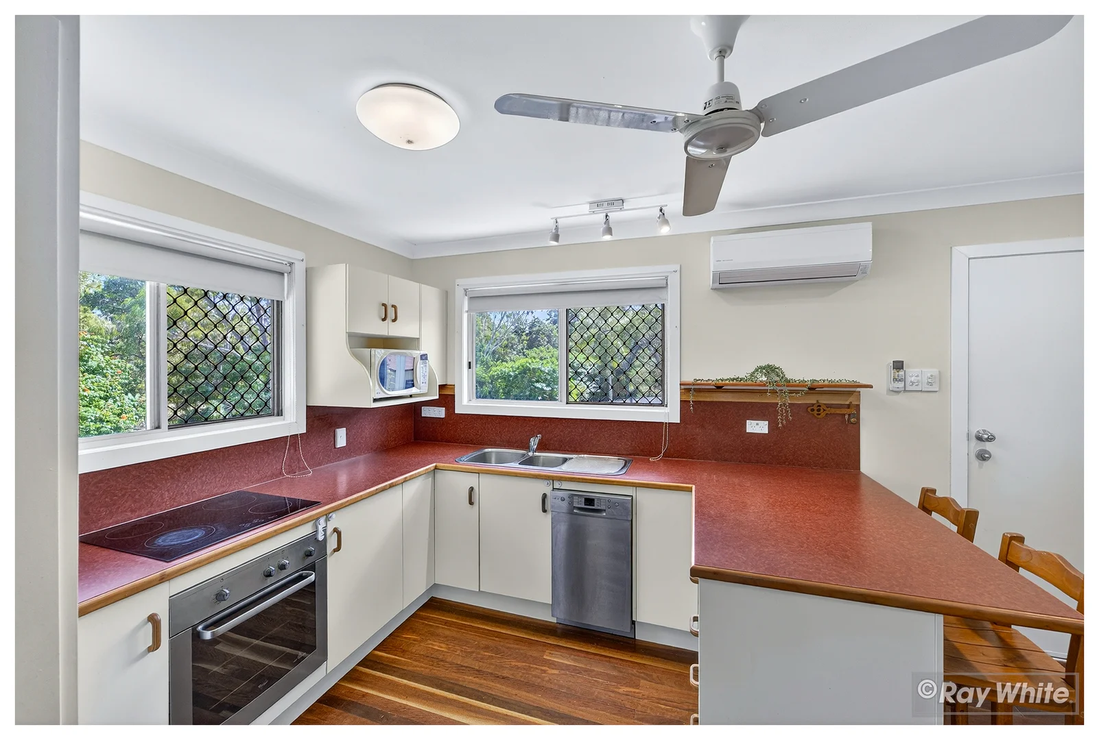 Additional image 3 of 321 Warnock Street, Koongal QLD 4701
