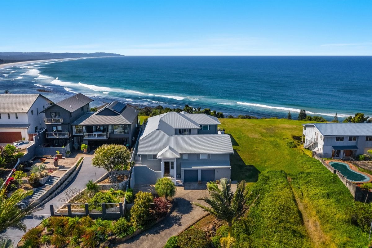 30 Blue Seas Parade, Lennox Head NSW 2478, Image 0