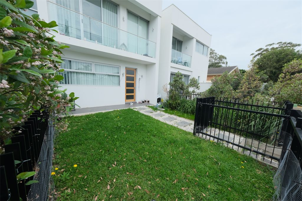 3 bedrooms Townhouse in 3/143 President ave MIRANDA NSW, 2228