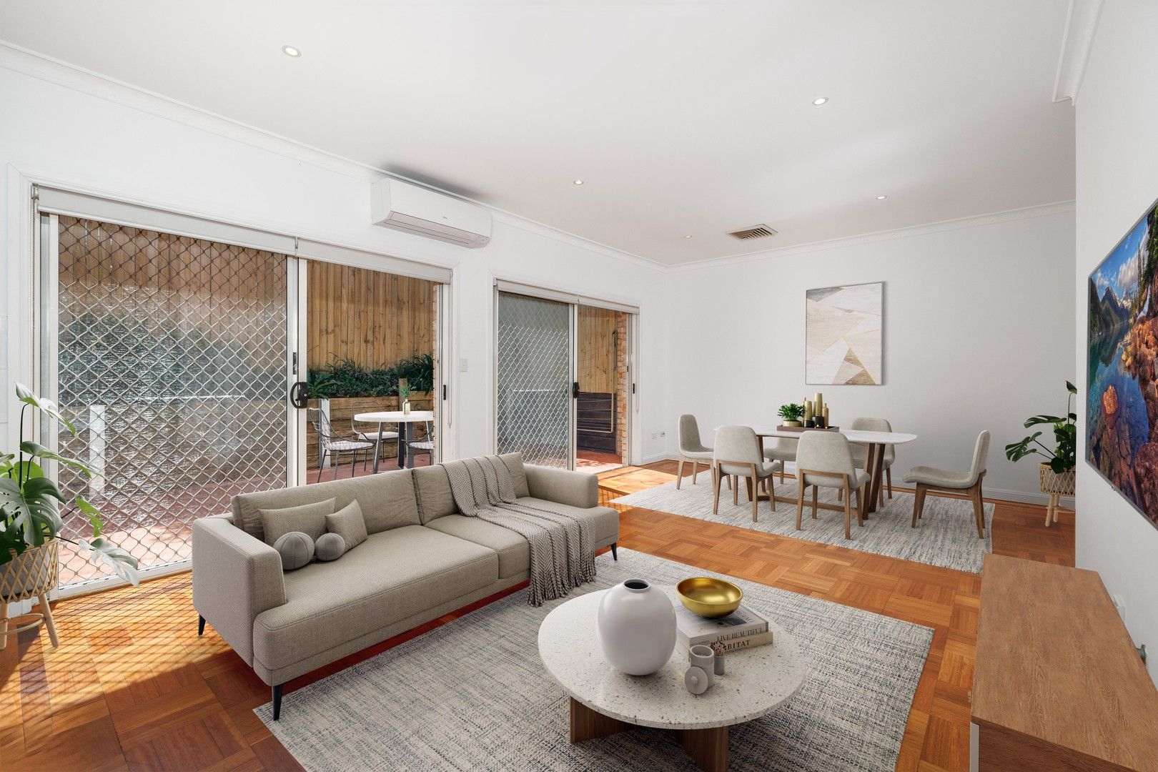 2 bedrooms Townhouse in 8/17 Forestville Avenue FORESTVILLE NSW, 2087