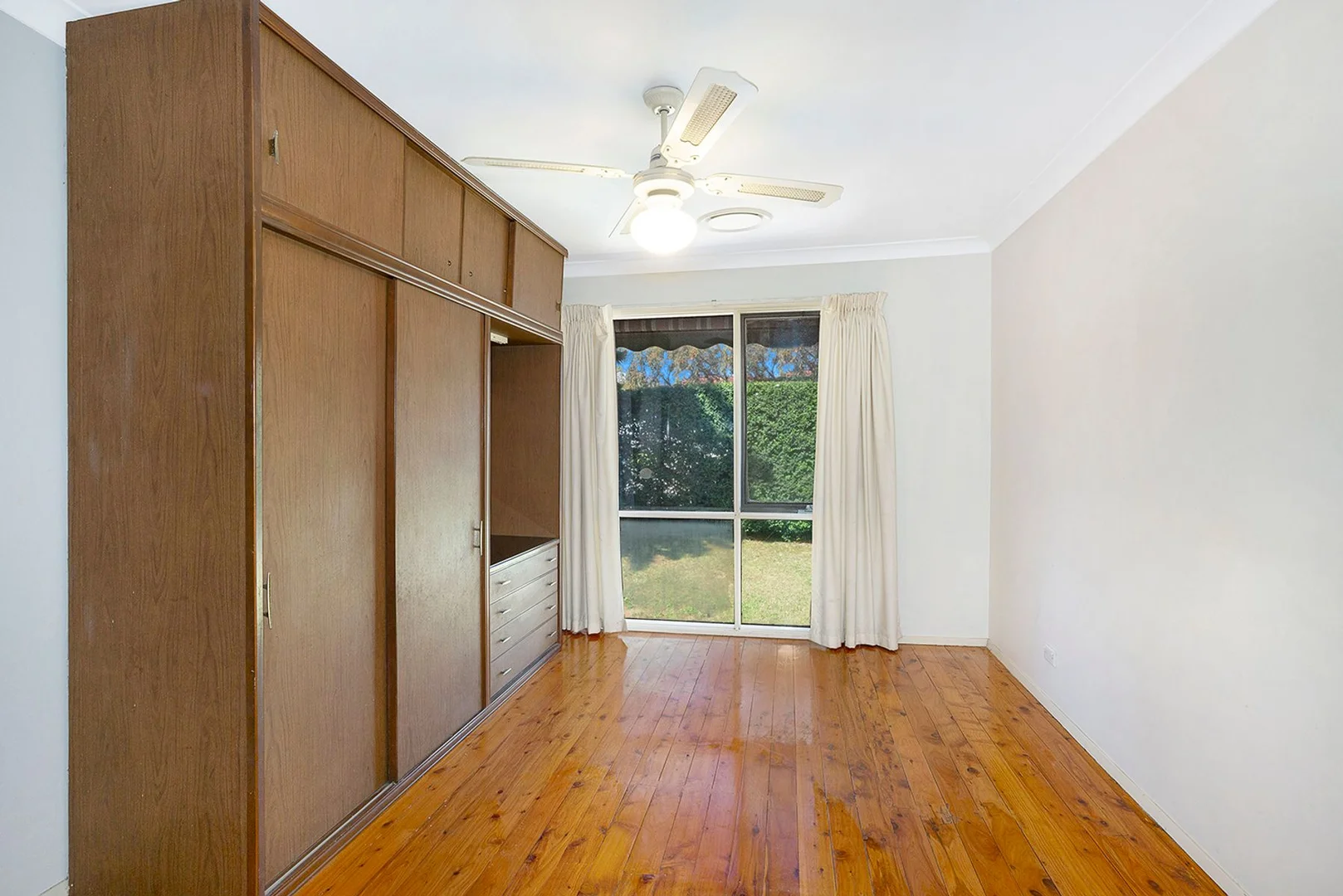 251 Bonds Road, Riverwood NSW 2210 | Domain