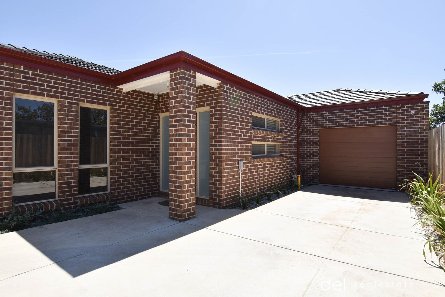 3 bedrooms Apartment / Unit / Flat in 2/3A Mollison Street DANDENONG NORTH VIC, 3175