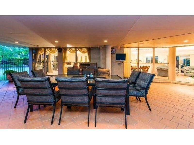 58 Amersham Crescent, Carindale QLD 4152 House For Rent Domain