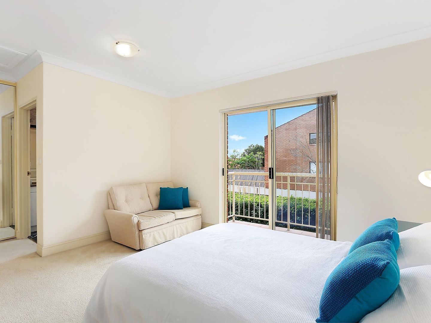 6/9 View Street, Chatswood NSW 2067, Image 2