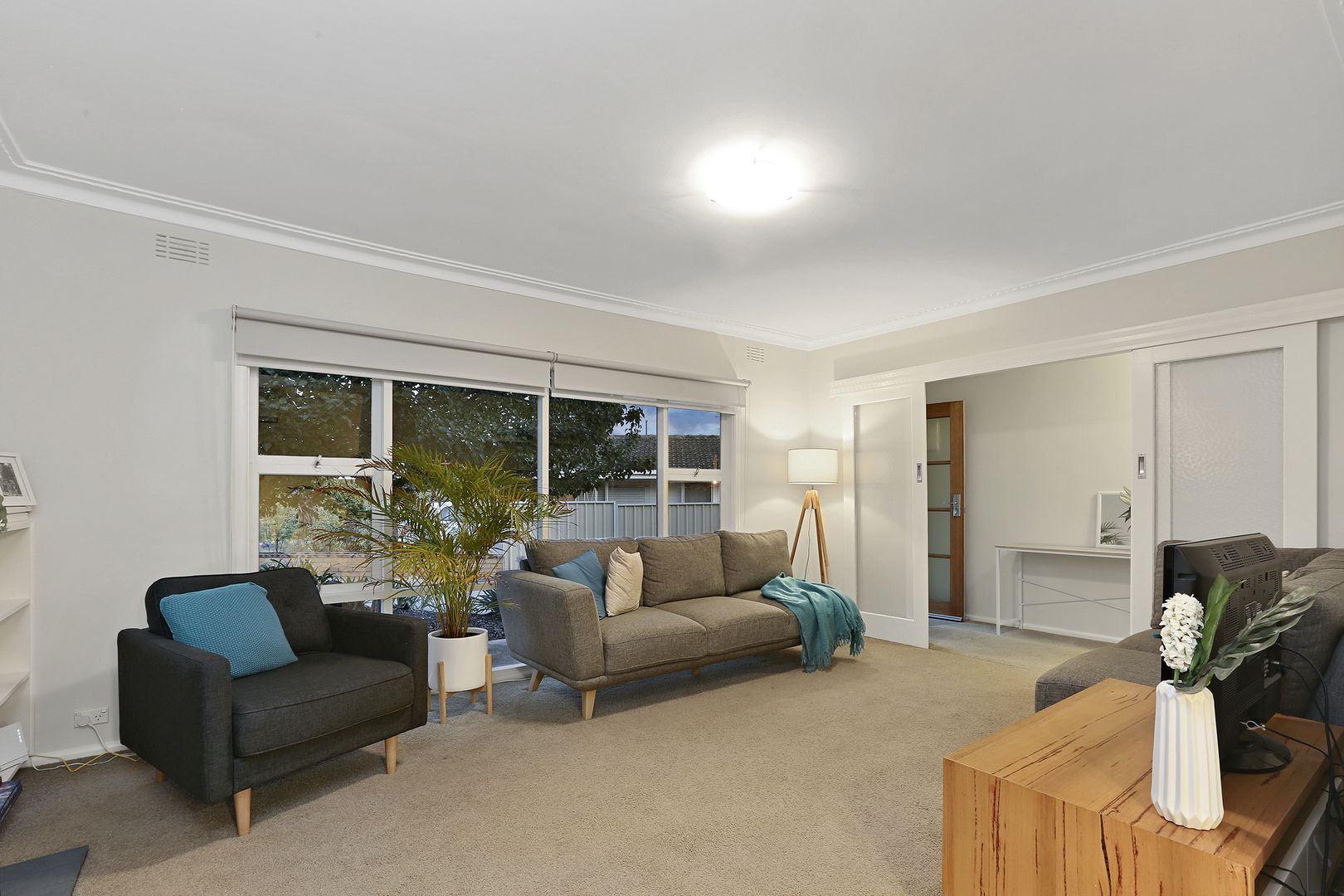 77 Cambra Road, Belmont VIC 3216, Image 2