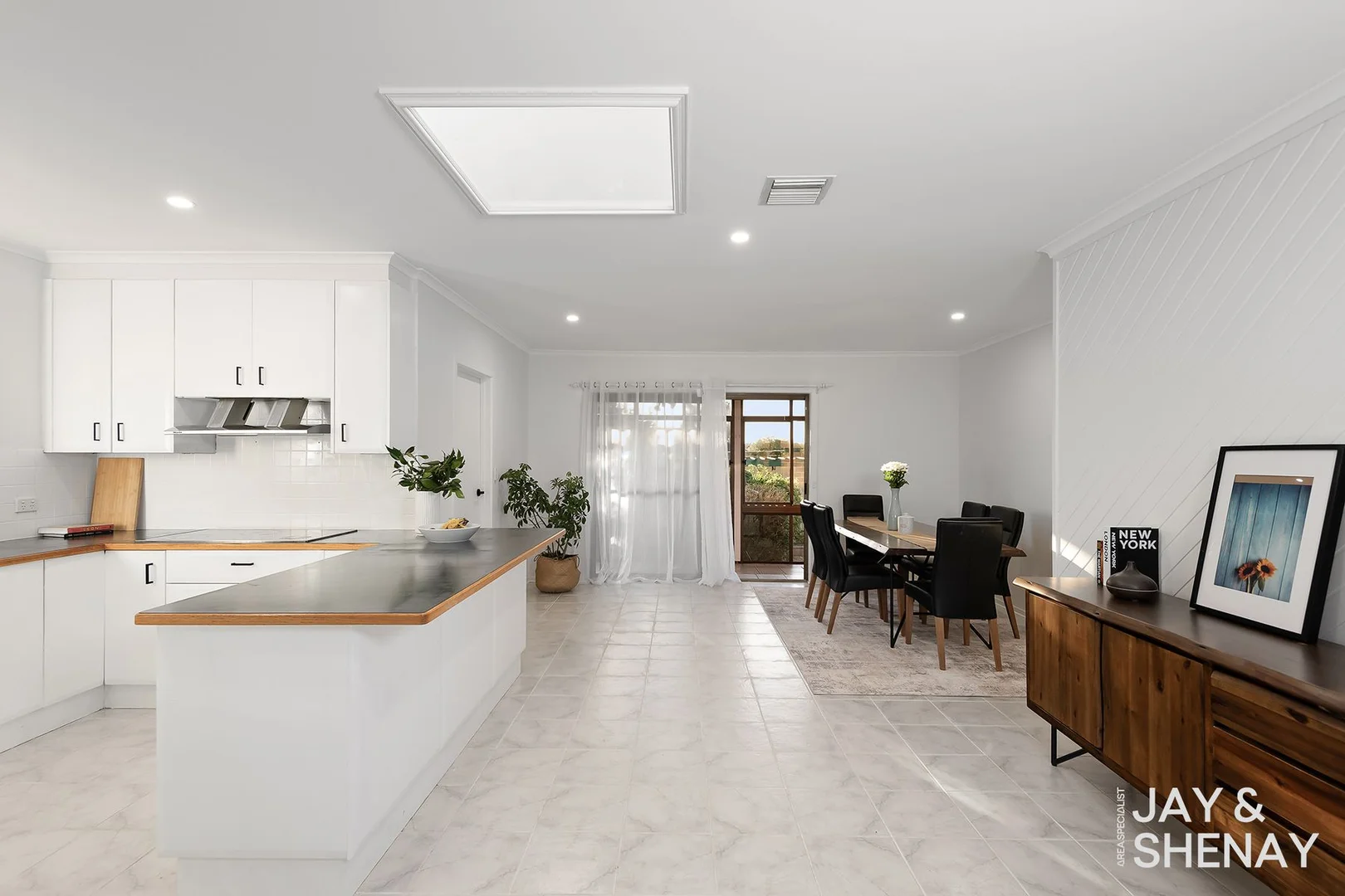 Additional image 4 of 18 Delmont Court, Endeavour Hills VIC 3802