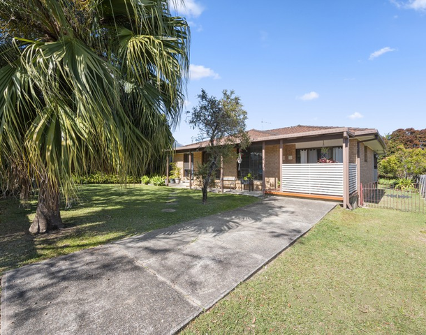 8 Moonee Beach Road, Moonee Beach NSW 2450