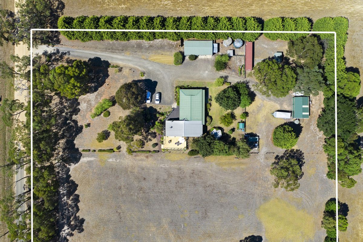 10 Centre Road, Winchelsea South VIC 3241, Image 2