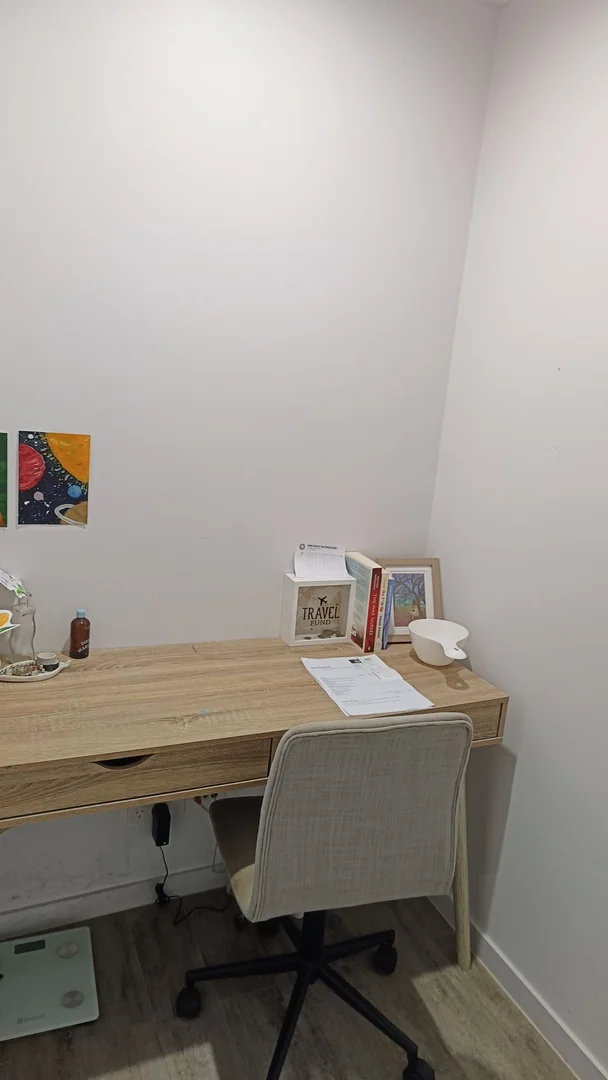 Additional image 5 of 1B, 25-29 Regent street, Woolloongabba QLD 4102