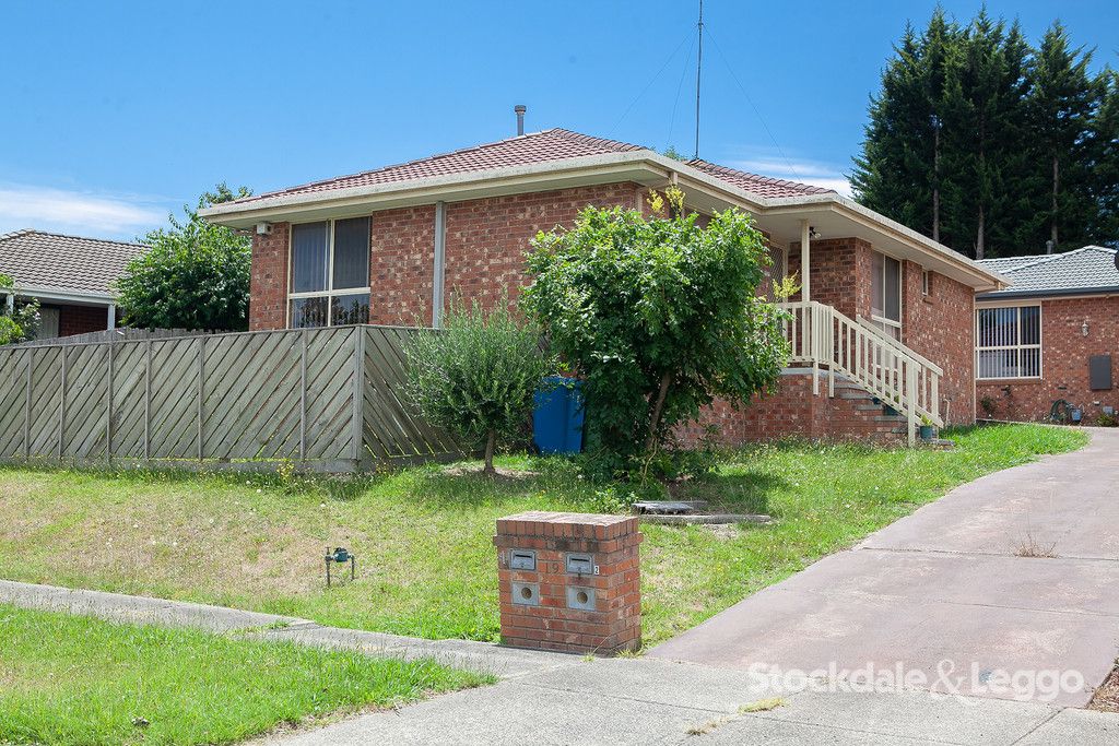 1/19 Temby Close, Endeavour Hills VIC 3802, Image 0