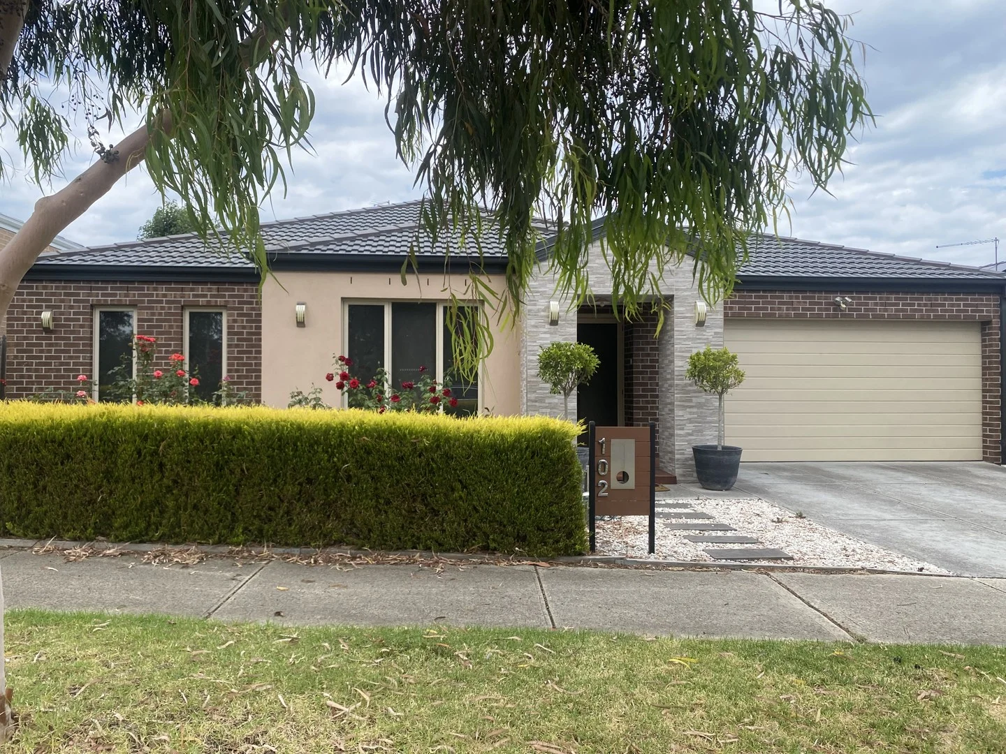 Primary image of 102 Sunstone Boulevard, Doreen VIC 3754