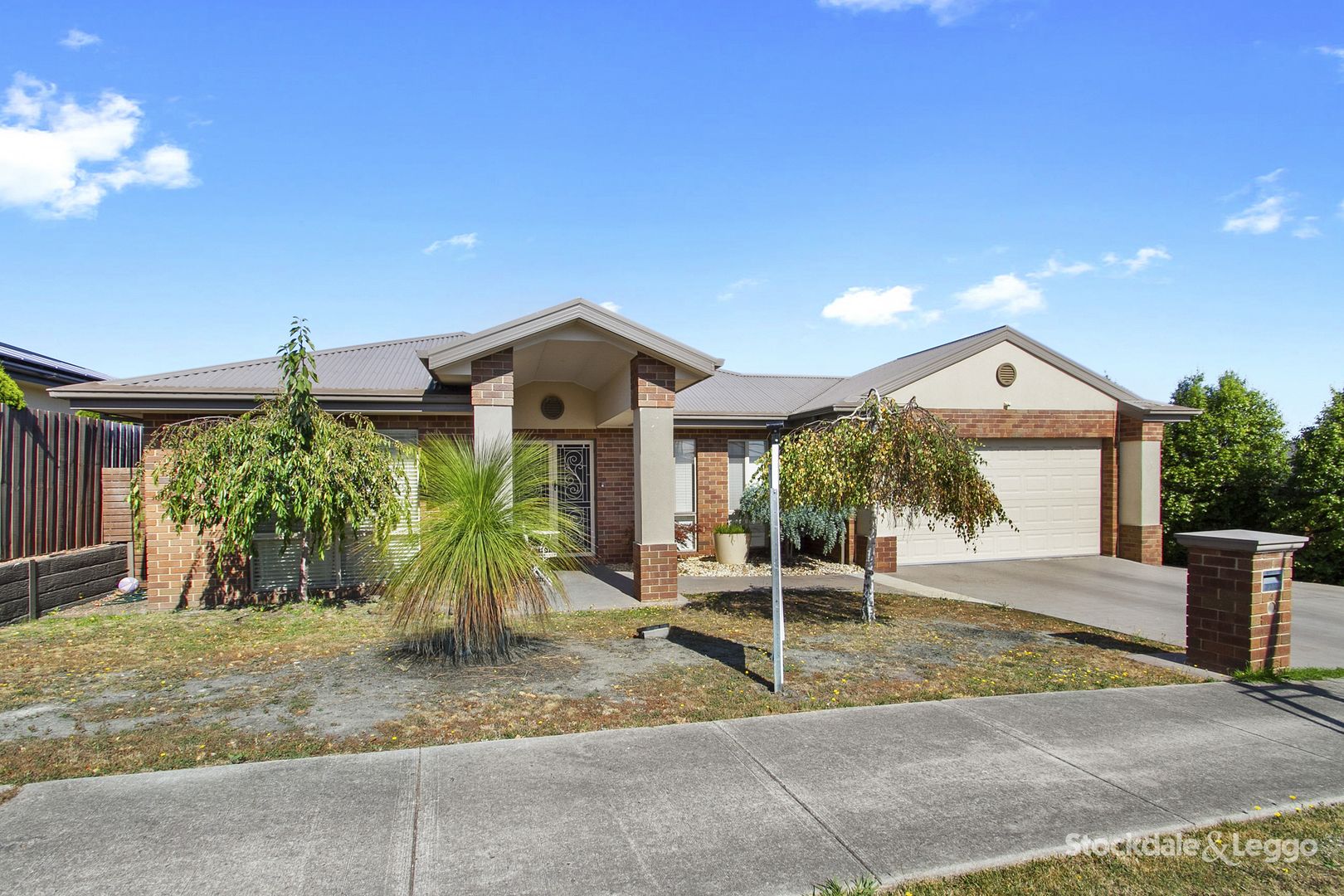 4 Winston Drive, Churchill Property History & Address Research Domain