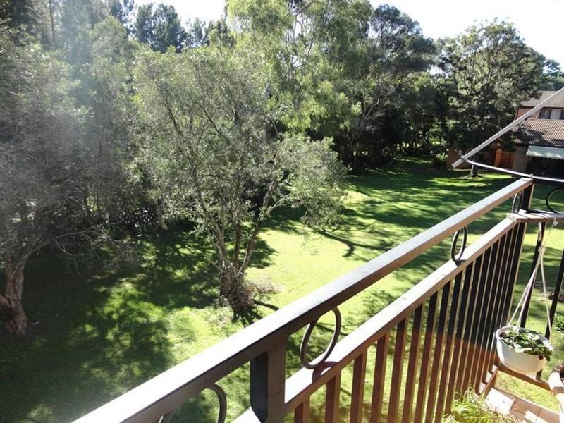 25 The Glen Road, BARDWELL VALLEY NSW 2207, Image 2