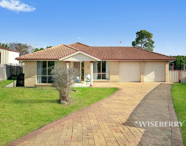 8 Nagle Crescent, Blue Haven NSW 2262