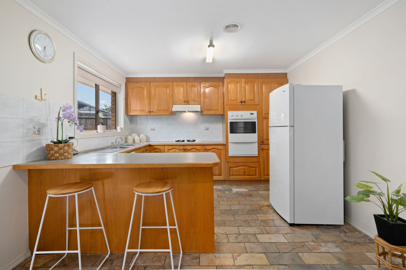 2/7 Kookaburra Walk, South Morang VIC 3752, Image 1