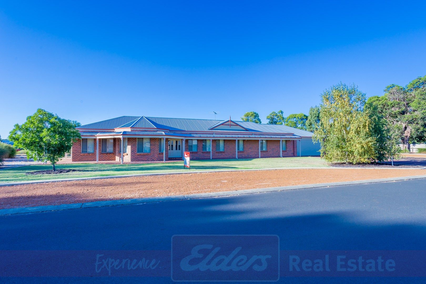 32 Leschenaultia Circle, Donnybrook WA 6239, Image 0