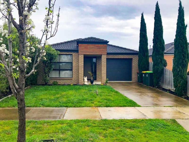 Property Report For 12 Roscommon Drive Traralgon Vic 3844