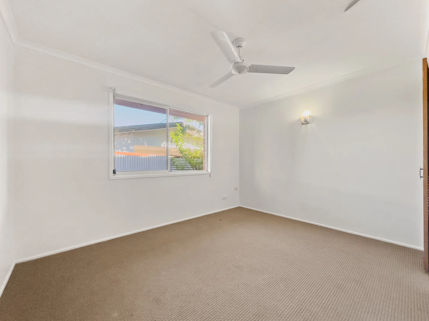 Additional image 4 of 15 Saunders Street, Point Vernon QLD 4655