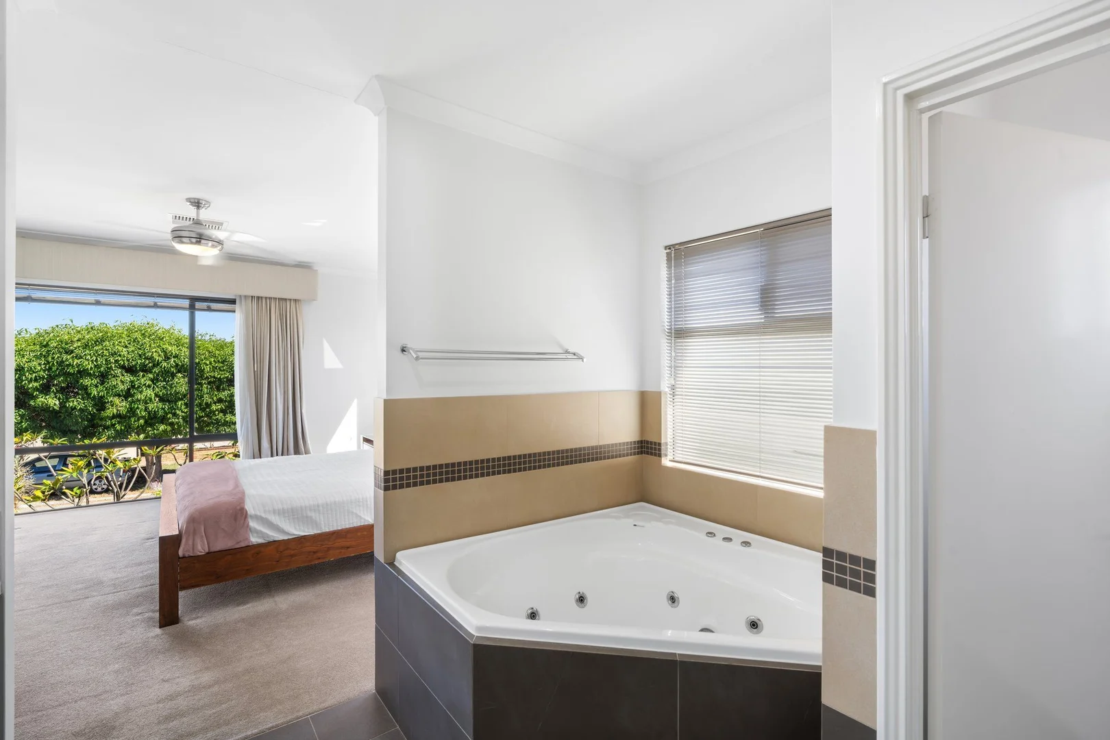 Additional image 14 of 10 GILBERT STREET, Bayswater WA 6053