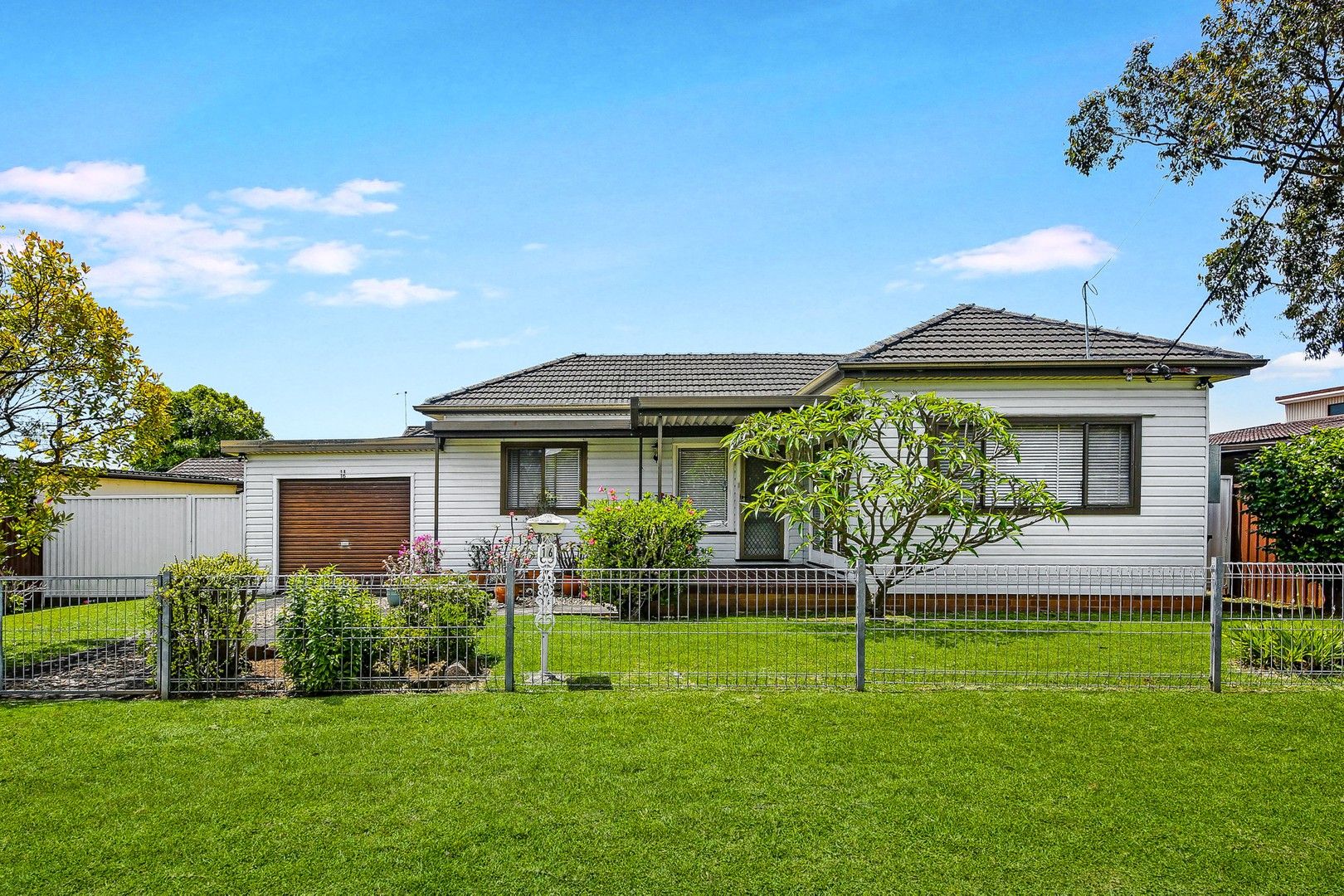 16 Welch Avenue, Greenacre NSW 2190, Image 0