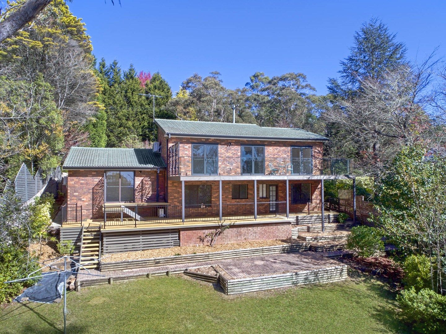29 McLaughlin Avenue, Wentworth Falls Property History & Address