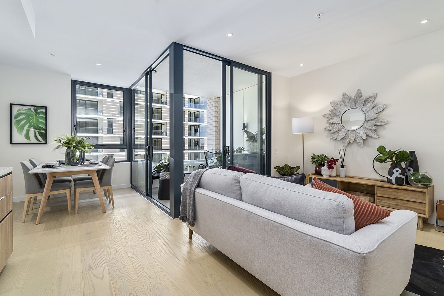 1 bedrooms Apartment / Unit / Flat in L10/23 Halifax St MACQUARIE PARK NSW, 2113