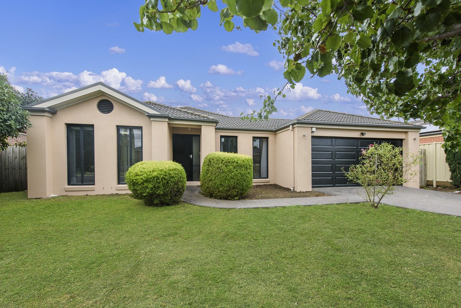 72 Domain Way, Taylors Hill VIC 3037, Image 0