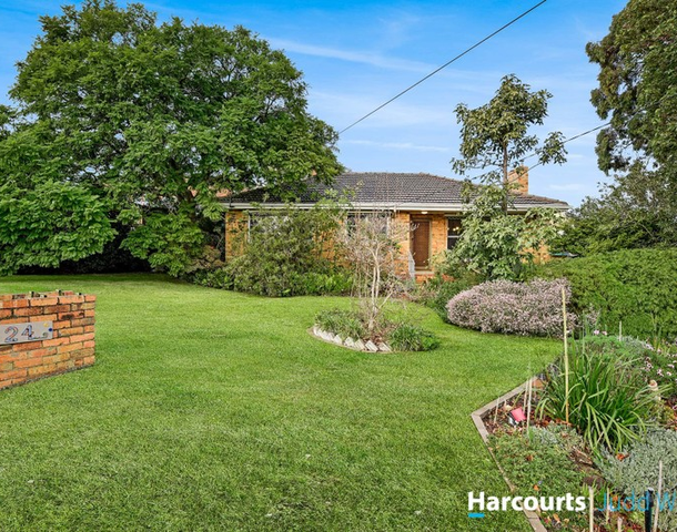 24 Wilson Road, Glen Waverley VIC 3150