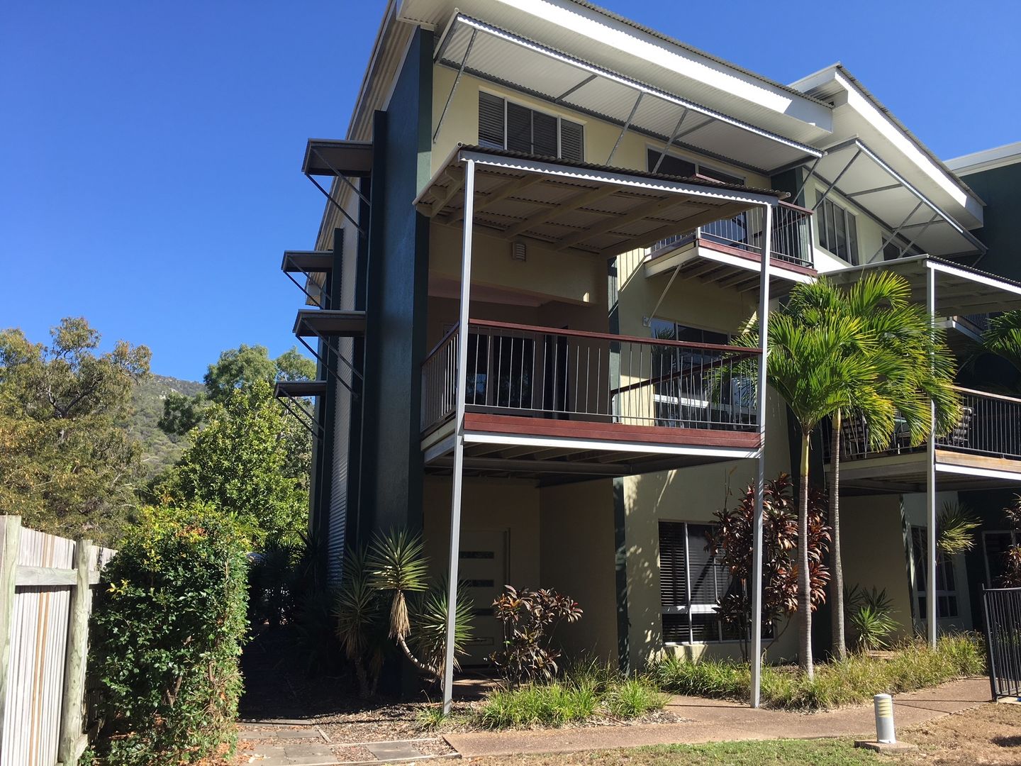 1/34 Warboys Street, Nelly Bay Property History & Address Research