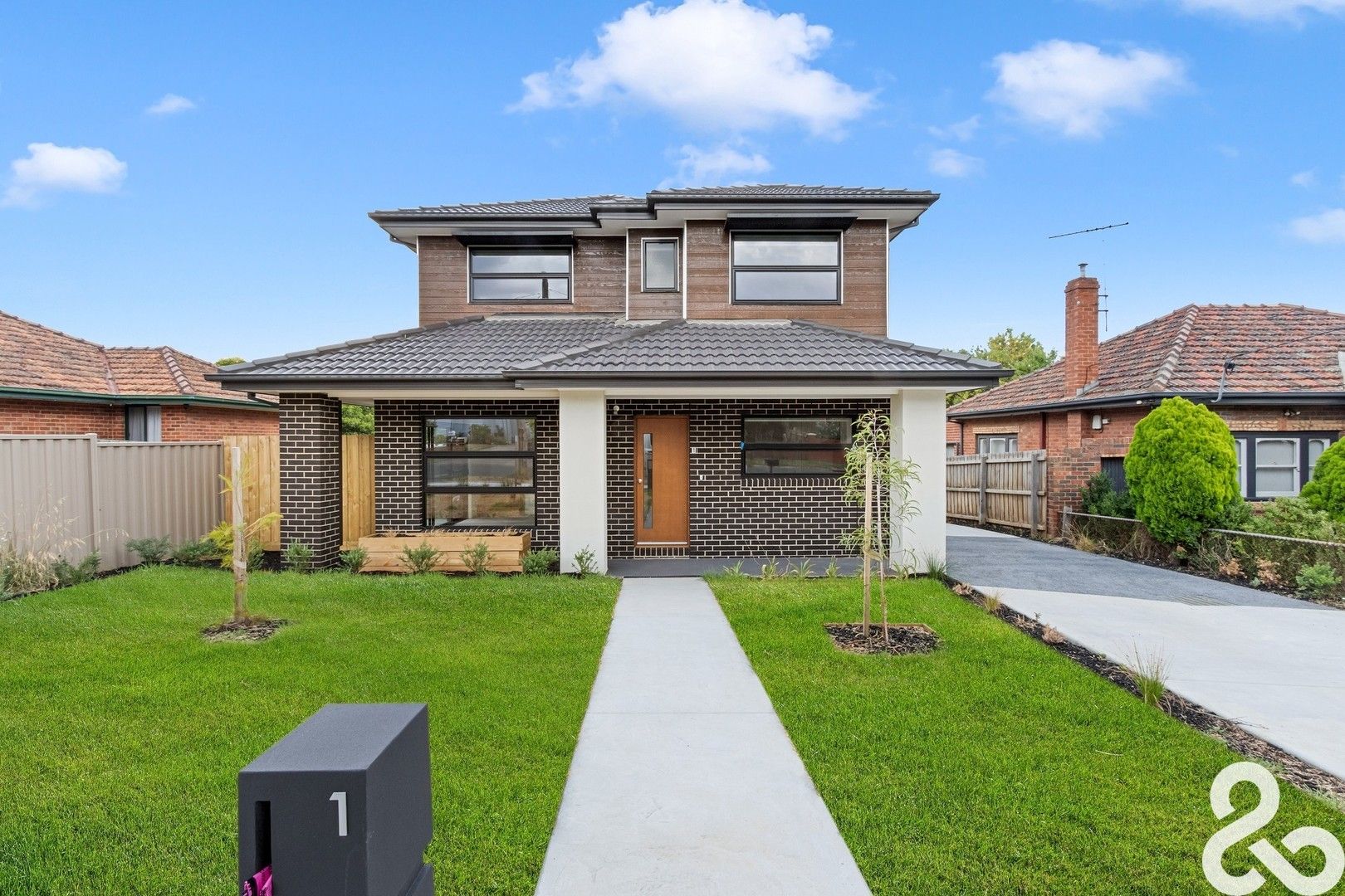 6A Manorlane Place, Narre Warren North Property History & Address