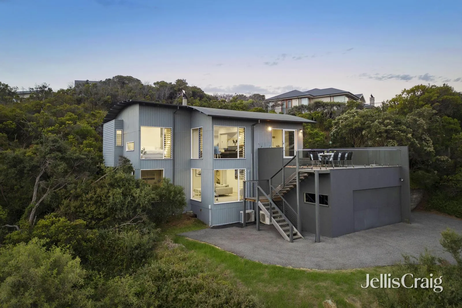 A tranquil haven with abundant land, views and ocean nearby - View 2