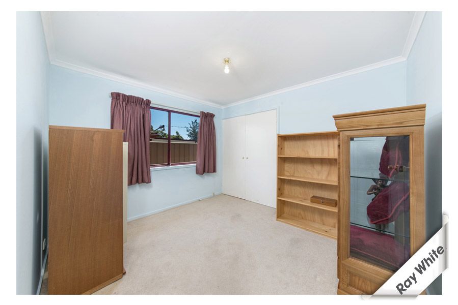 46 Henry Melville Crescent, GILMORE ACT 2905, Image 2