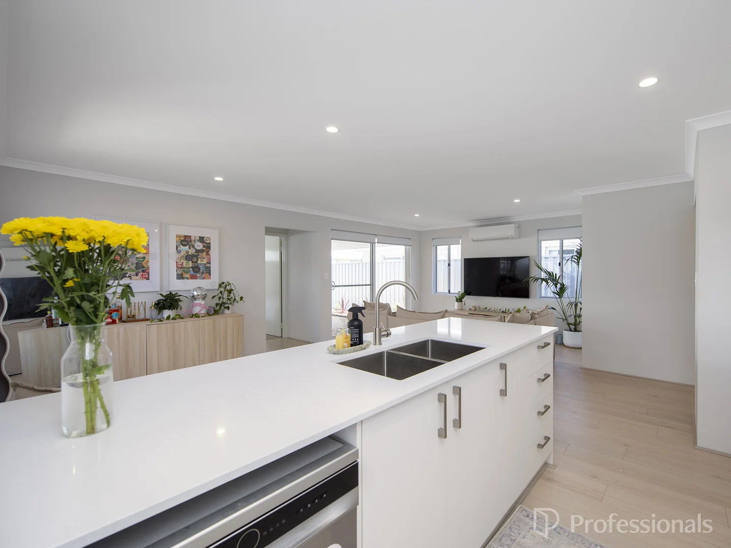 Additional image 4 of 7 Kameni Way, Alkimos WA 6038