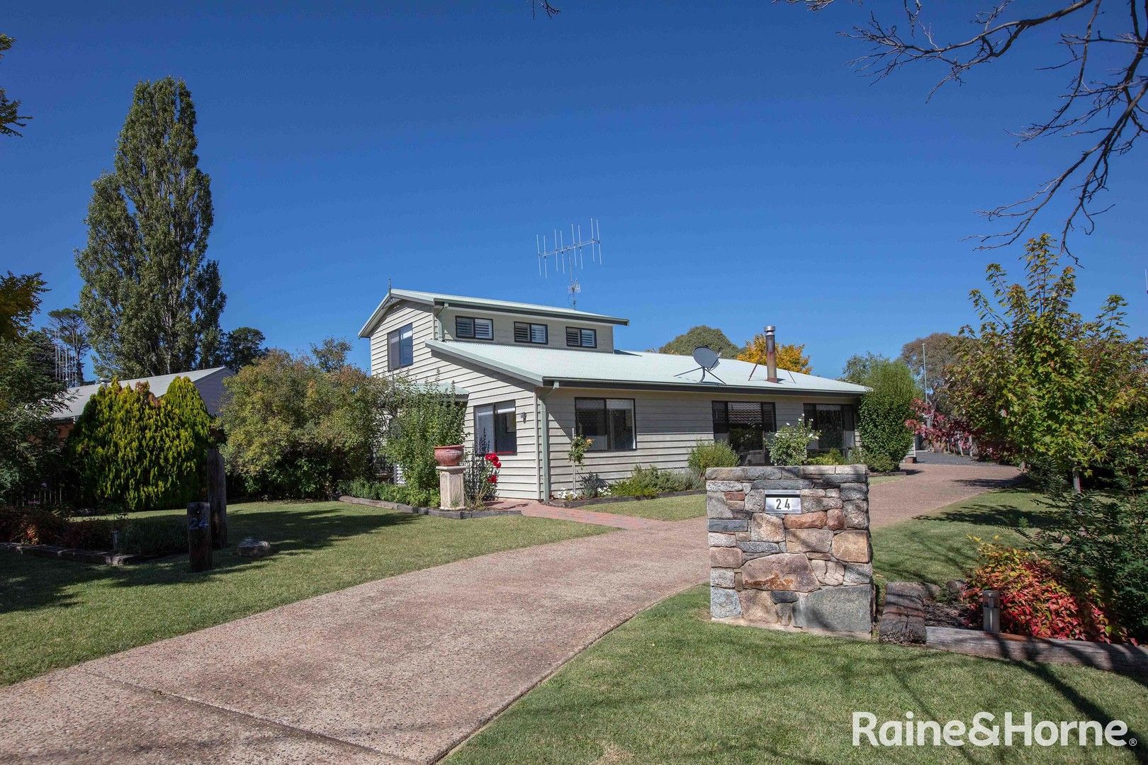 24 Oliver Street, Berridale NSW 2628, Image 0