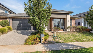 Picture of 5 Exmouth Street, THORNHILL PARK VIC 3335