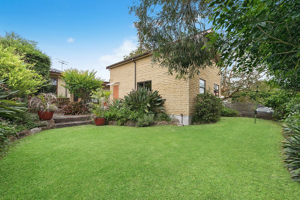 15 Brighton Street, Curl Curl NSW 2096, Image 1