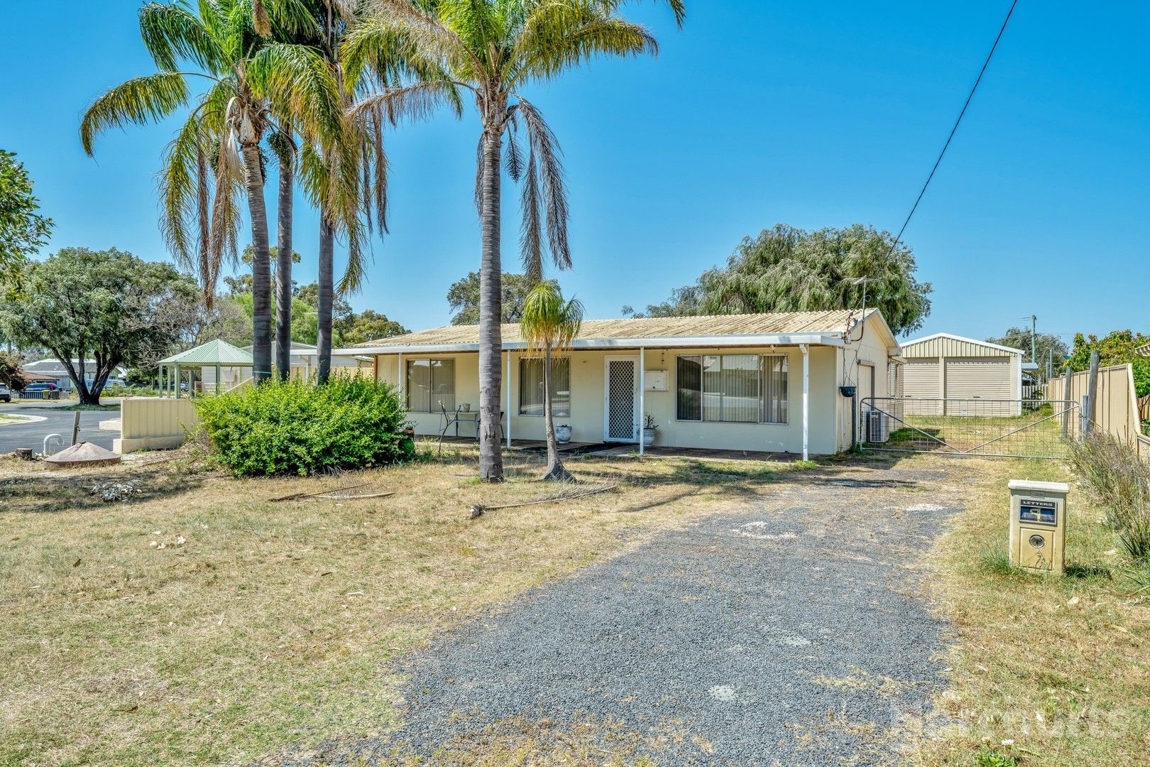 3 bedrooms House in 9 Janice Avenue FALCON WA, 6210