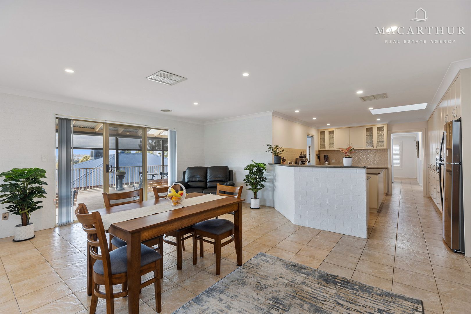 20 Yanko Crescent, Bourkelands NSW 2650, Image 2