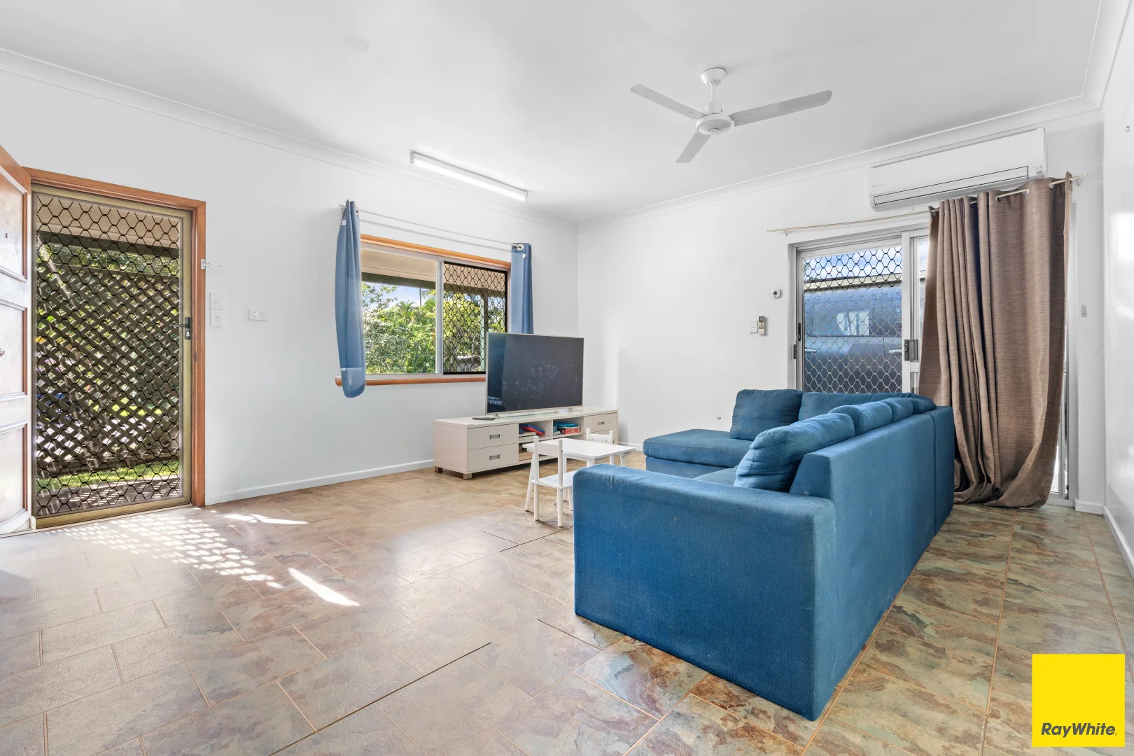 Additional image 5 of 27 Ramsey Drive, Kanimbla QLD 4870